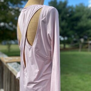 MTA Sport Open-back Activewear Large Light Pinkish Purple